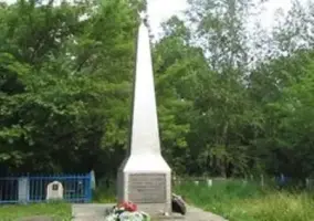 Братская могила воинов, умерших от ран в госпиталях в г. Троицке