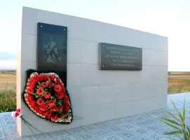 Стела в память о воинах 28-ой армии, 248-ой дивизии и 158-ой отдельной стрелковой бригады, погибших при освобождении Дивного