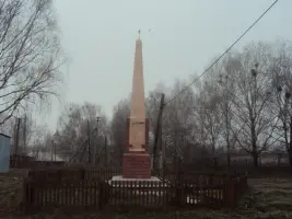 Обелиск погибшим воинам