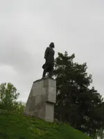 Памятник Виктору Талалихину