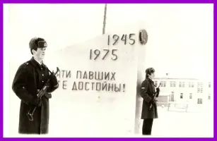Памятник погибшим солдатам в п. Степановка