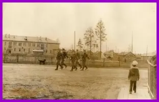 Памятник погибшим солдатам в п. Степановка, фотография 2