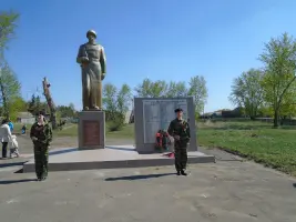Памятник воинам-землякам, павшим в годы Великой Отечественной войны, фотография 2