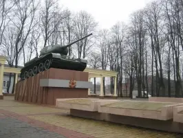 Парк Победы и мемориальный комплекс "Танк"