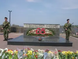 Мемориальный комплекс "Огонь Славы", фотография 3