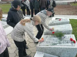 Мемориальное кладбище советских солдат, фотография 5