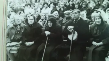 Обелиск погибшим ученикам и учителям в ВОВ, фотография 5