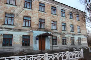 Памятник первому выпуску 1941 г. школы № 55 п. Медведево, фотография 4