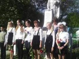 Обелиск воинам, умершим от ран в госпитале №4086, фотография 3