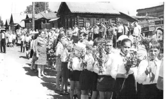 Обелиск погибшим односельчанам в селе Нижние Таволги Невьянского района Свердловской области, фотография 3