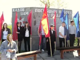 Памятник Жадовцам погибшим в боях за Родину!