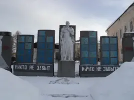 Памятник Жадовцам погибшим в боях за Родину!, фотография 2