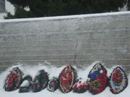 Памятник войнам-защитникам, работникам завода, павшим в Великой Отечественной войне, фотография 2