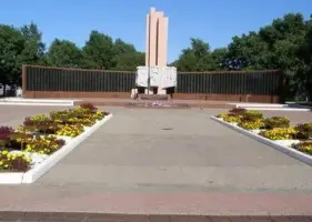 Вечный огонь на площади Победы в Уссурийске