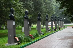Аллея Славы (Парк пионеров), фотография 2