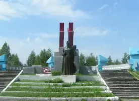 Мемориал Славы в честь павших воинов во время ВОВ