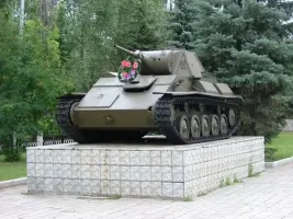 Памятники, посвящённые памяти о Великой Отечественной Войне — Танки Т-34-76 и Т-70, фотография 2