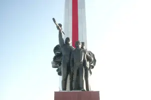 Мемориальный комплекс "Слава героям фронта и тыла", фотография 2