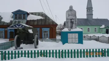 Памятник защитнику Отечества
