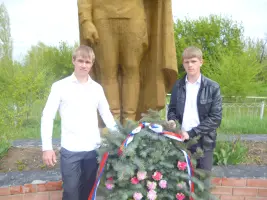 Памятник-мемориал землякам, погибшим в годы Великой Отечественной войны, фотография 4