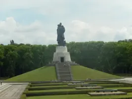Воин-освободитель в Трептов-парке, Берлин, фотография 3