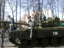 У вечного огня в Парке Победы г. Зеленодольска, фотография 2