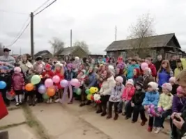 Памятник воинам Великой Отечественной войны в посёлке Кобра Нагорского района Кировской области, фотография 4