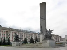 Площадь Партизан, фотография 2