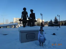 Памятник "Несовершеннолетним труженникам тыла 1941-1945 годов - благодарная Самара", фотография 2