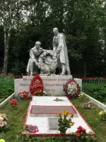 Памятник Защитникам нашей Родины, фотография 2