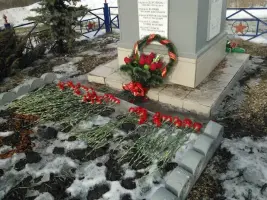 "Памятник в Ключевке", фотография 4