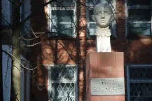 Мемориал-памятник Вите Захарченко, фотография 5