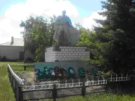 Памятник воинам-землякам, погибшим в Великую Отечественную войну (1941-1945 гг.)