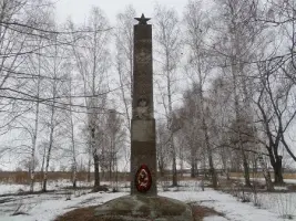 Обелиск в честь воинов-земляков, павших в ВОВ