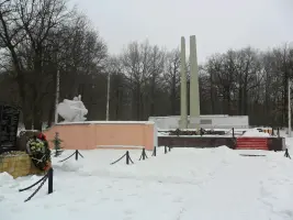 Мемориал павшим воинам в Карачевском лесу, г.Кимовск, Тульская область