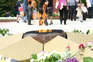 Памятник в городе Гулькевичи «Родина-Мать», фотография 3