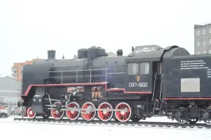 Паровоз-памятник имени «Серго Орджоникидзе»