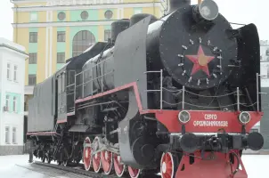 Паровоз-памятник имени «Серго Орджоникидзе», фотография 3