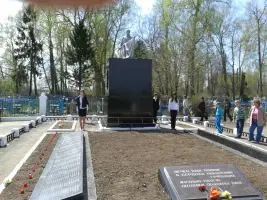 Братское захоронение времен ВОВ