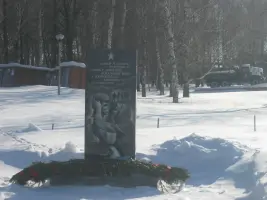 Обелиск павшим воинам в годы Великой Отечественной войны в городе Тетюши, фотография 3