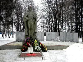 Памятник освободителям села