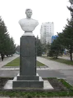 Памятник генералу Лебедю в г. Белгороде
