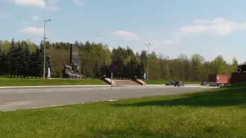 Памятник воинам-водителям