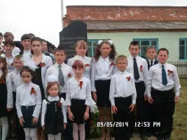 Стела погибшим войнам-землякам в Великой Отечественной войне в селе Кирчиж