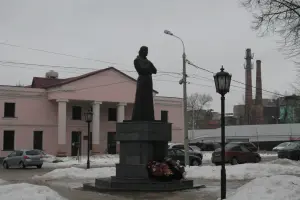 Памятник рабочим клинского стекольного завода, погибшим в Великой отечественной войне 1941-1945 г, фотография 2