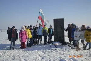 Обелиск летчику-истребителю Николаю Федоровичу Шутову, фотография 5