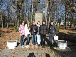 Памятный бюст А.Е. Боровых, фотография 2