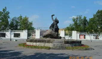 Памятник Анатолию Фёдоровичу Бредову
