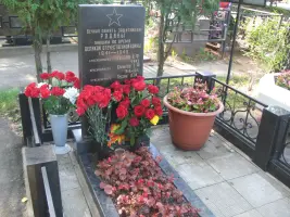 Братская могила защитников Москвы на Владыкинском кладбище, фотография 3