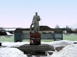 Братская могила советских воинов, погибших в боях с фашистскими захватчиками в 1943 году